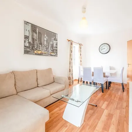 Guestready - Sophisticated Apt In